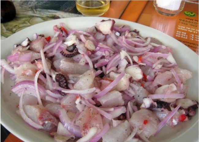 ペルー料理の「セビチェ」とは？オススメのレシピや作り方を紹介